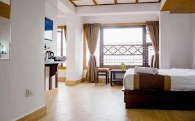 Gangtok Central Rooms